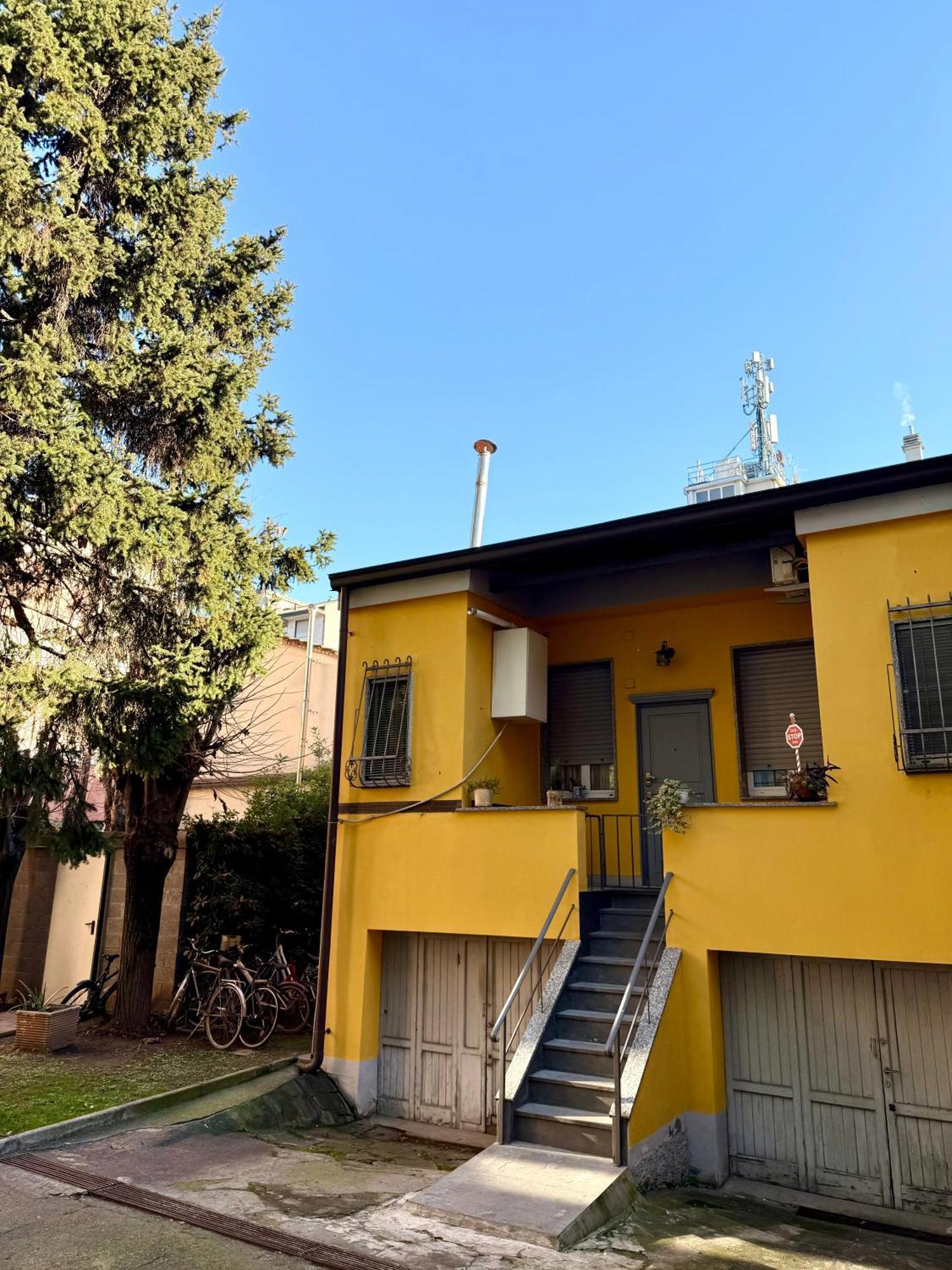 Vila Gionas - Casa Indipendente In Zona Strategica Milán Exteriér fotografie